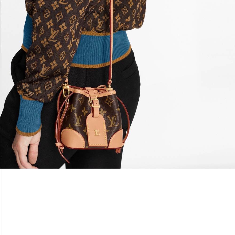 Noé purse 💯 authentic